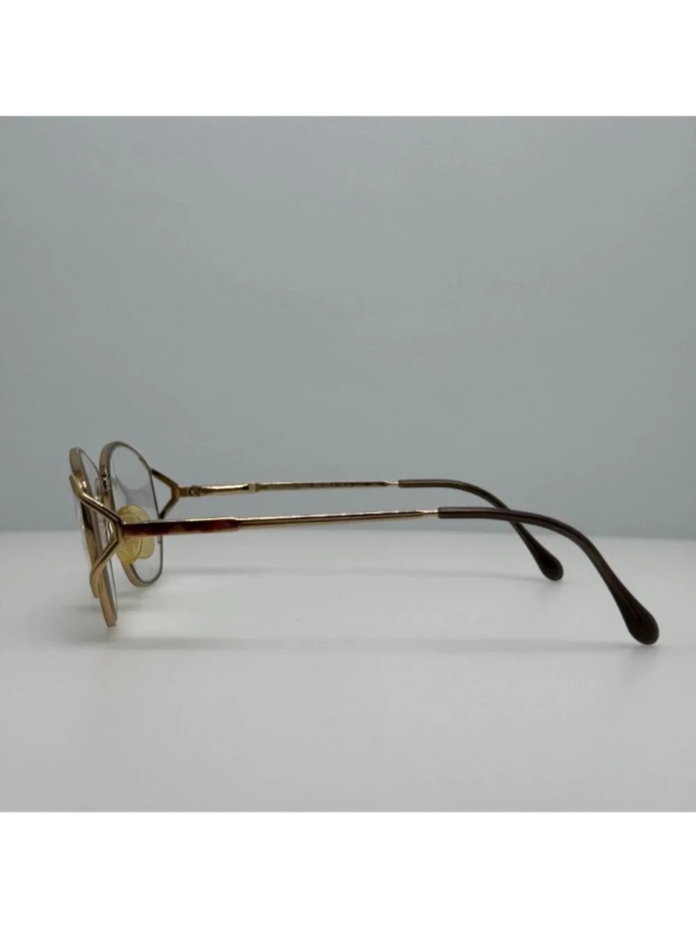 Luxottica this item